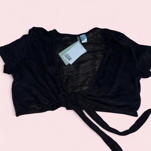 NWT H&M Divided Black Tie-Front Crop Top